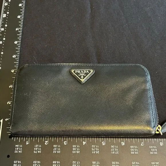 Prada Black Zip Long Wallet Great Condition - Picture 3 of 6